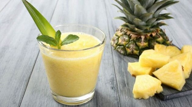 kan grubu diyetinde ananaslı smoothie